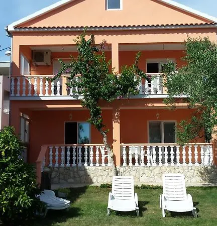 Igor Apartment *