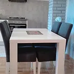 شقة Igor